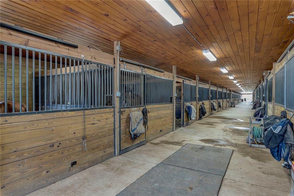 22810 Mule Barn Road Sheridan, IN 46069 - Photo 9 of 34