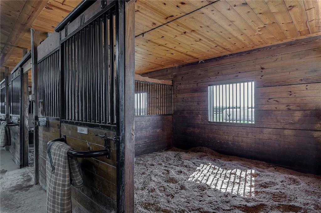 22810 Mule Barn Road Sheridan, IN 46069 - Photo 10 of 34