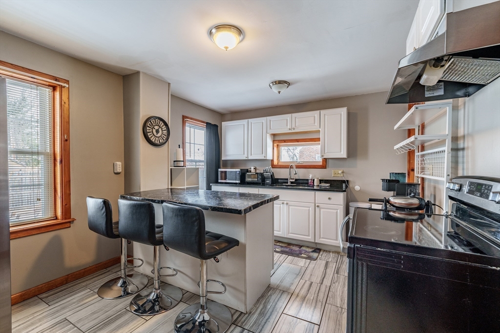 88 Fisher Street Springfield, MA 01109 - Photo 1 of 33 Gallery Image 1