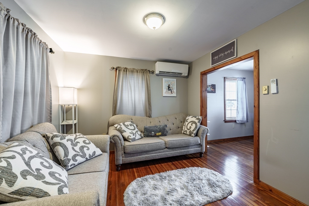 88 Fisher Street Springfield, MA 01109 - Photo 13 of 33 Gallery Image 13