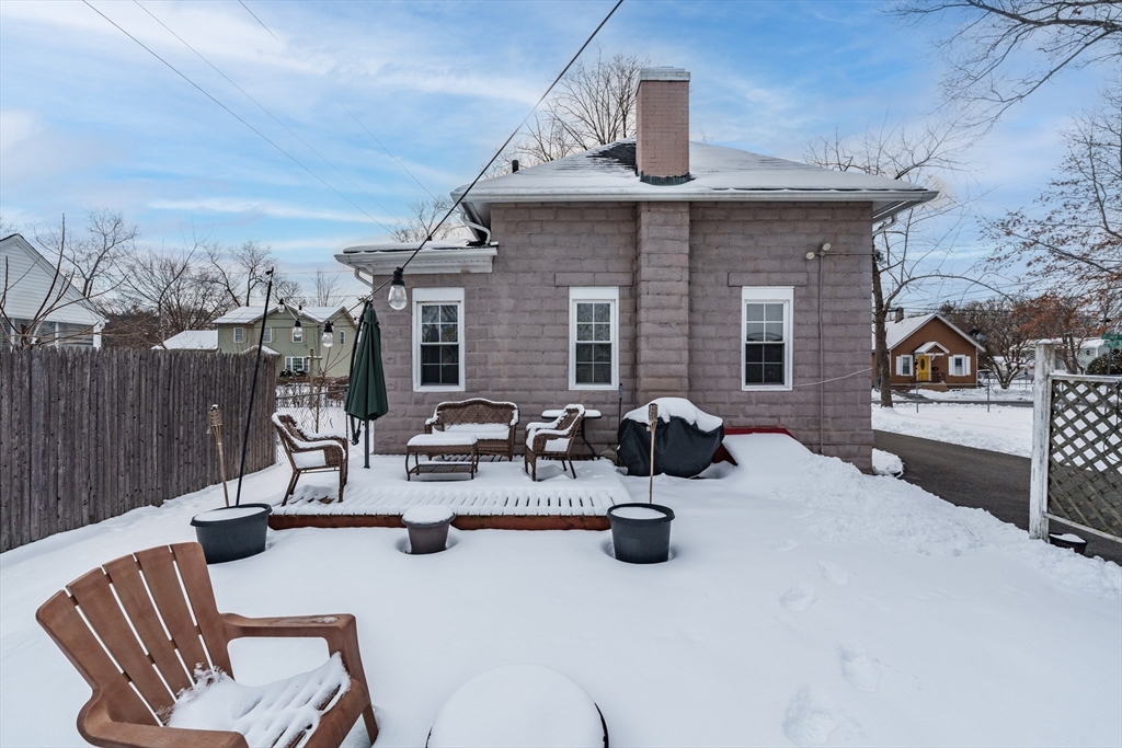 88 Fisher Street Springfield, MA 01109 - Photo 24 of 33 Gallery Image 24