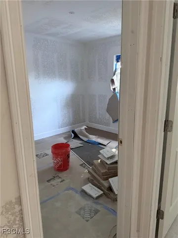 $360,000 | 3000 Poinciana Drive, Naples, FL 34105