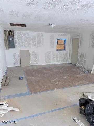 $360,000 | 3000 Poinciana Drive, Naples, FL 34105