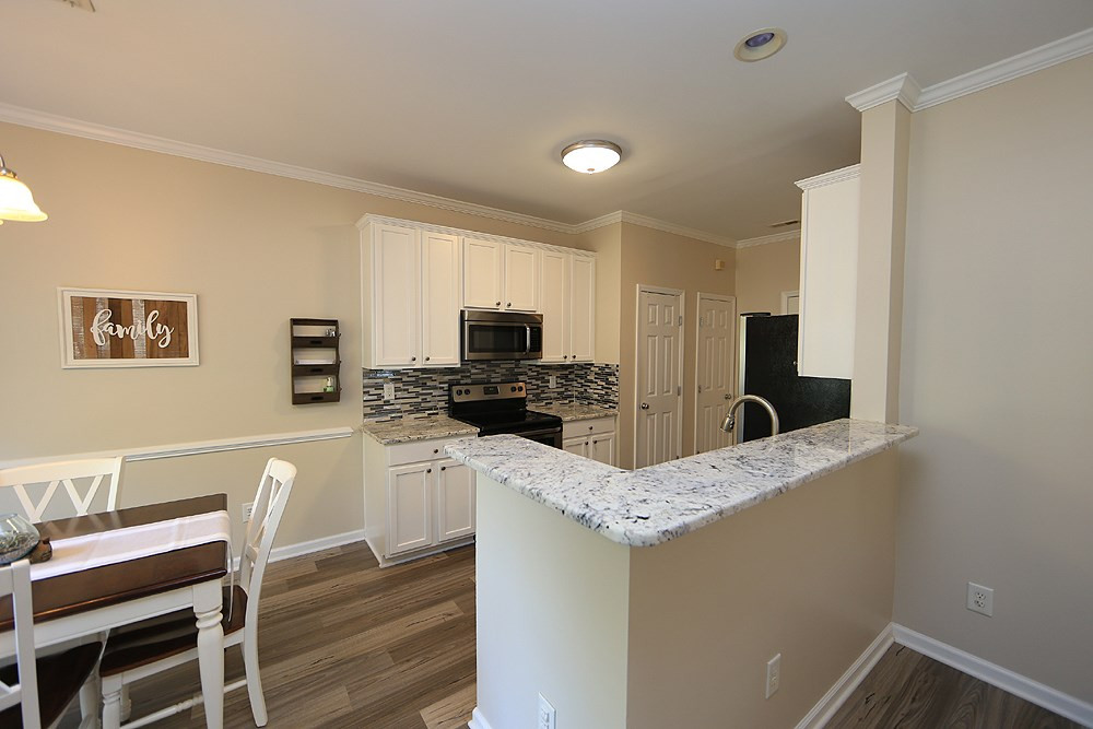 8423 Stone Mason Drive Raleigh, NC 27613 - Photo 3 of 11 Kitchen