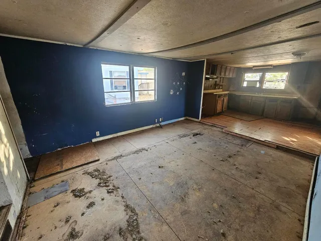 a view of a storage & utility room