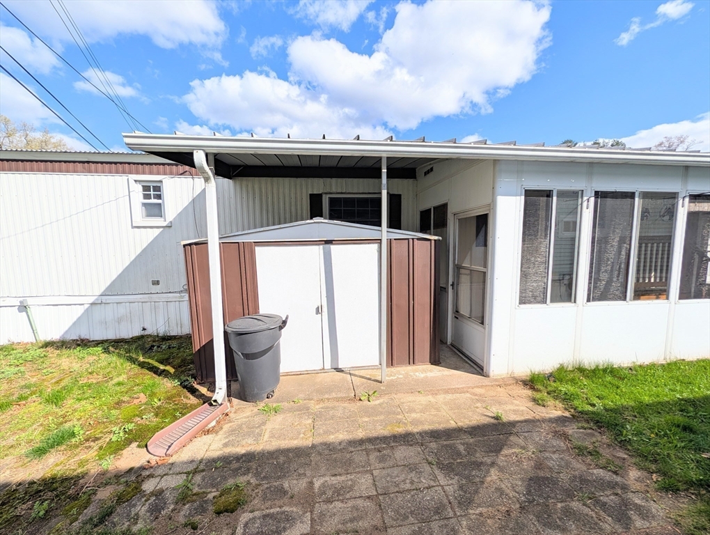 404 Southwick Road, Unit 4 Westfield, MA 01085 - Photo 26 of 27