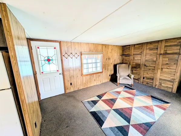 $59,900 | 404 Southwick Road, Unit 4, Westfield, MA 01085