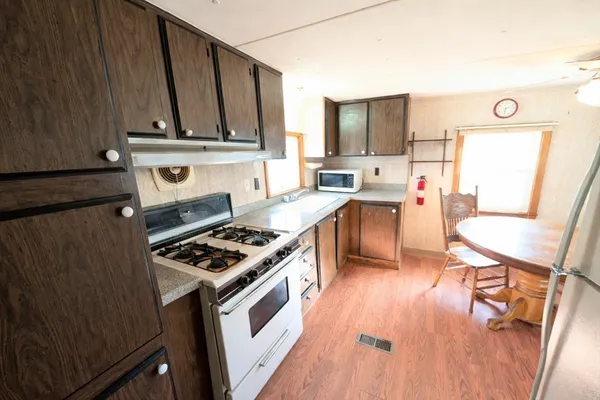 $59,900 | 404 Southwick Road, Unit 4, Westfield, MA 01085