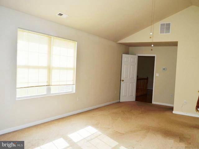 9223 Coleman Thomas Road Columbia, MD 21046 - Photo 16 of 21 Bedroom