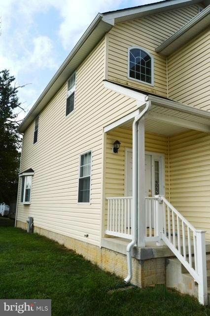 9223 Coleman Thomas Road Columbia, MD 21046 - Photo 4 of 21 Exterior (General)