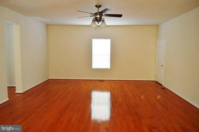 9223 Coleman Thomas Road Columbia, MD 21046 - Photo 10 of 21 Dining Room