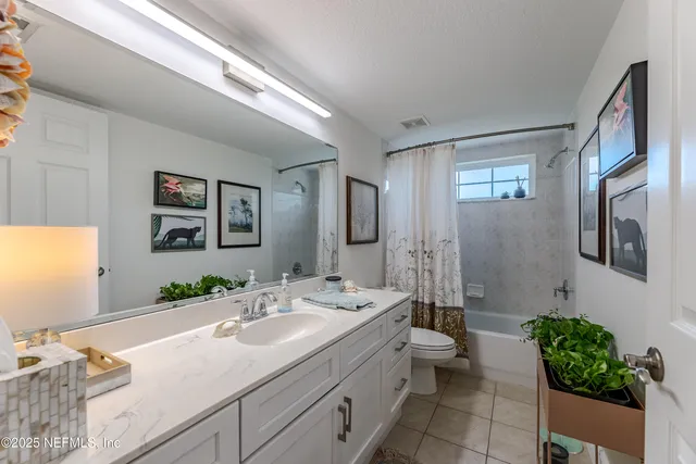 $1,400,000 | 33 Comares Avenue, Unit 305 / BOATSLIPS 8 & 16, St. Augustine, FL 32080