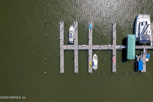 $1,400,000 | 33 Comares Avenue, Unit 305 / BOATSLIPS 8 & 16, St. Augustine, FL 32080