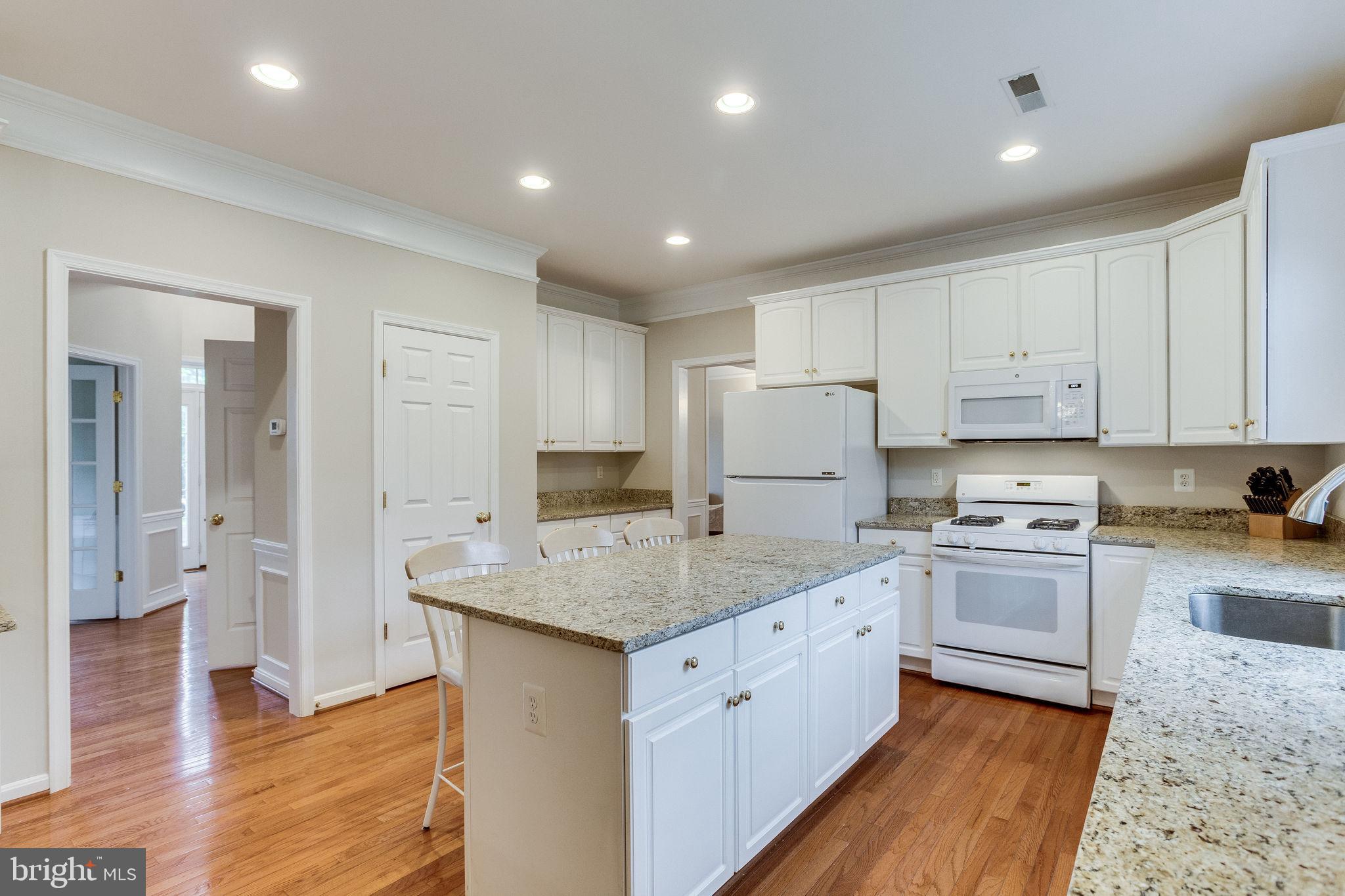 2607 Owens Road Brookeville, MD 20833 - Photo 11 of 37 Kitchen