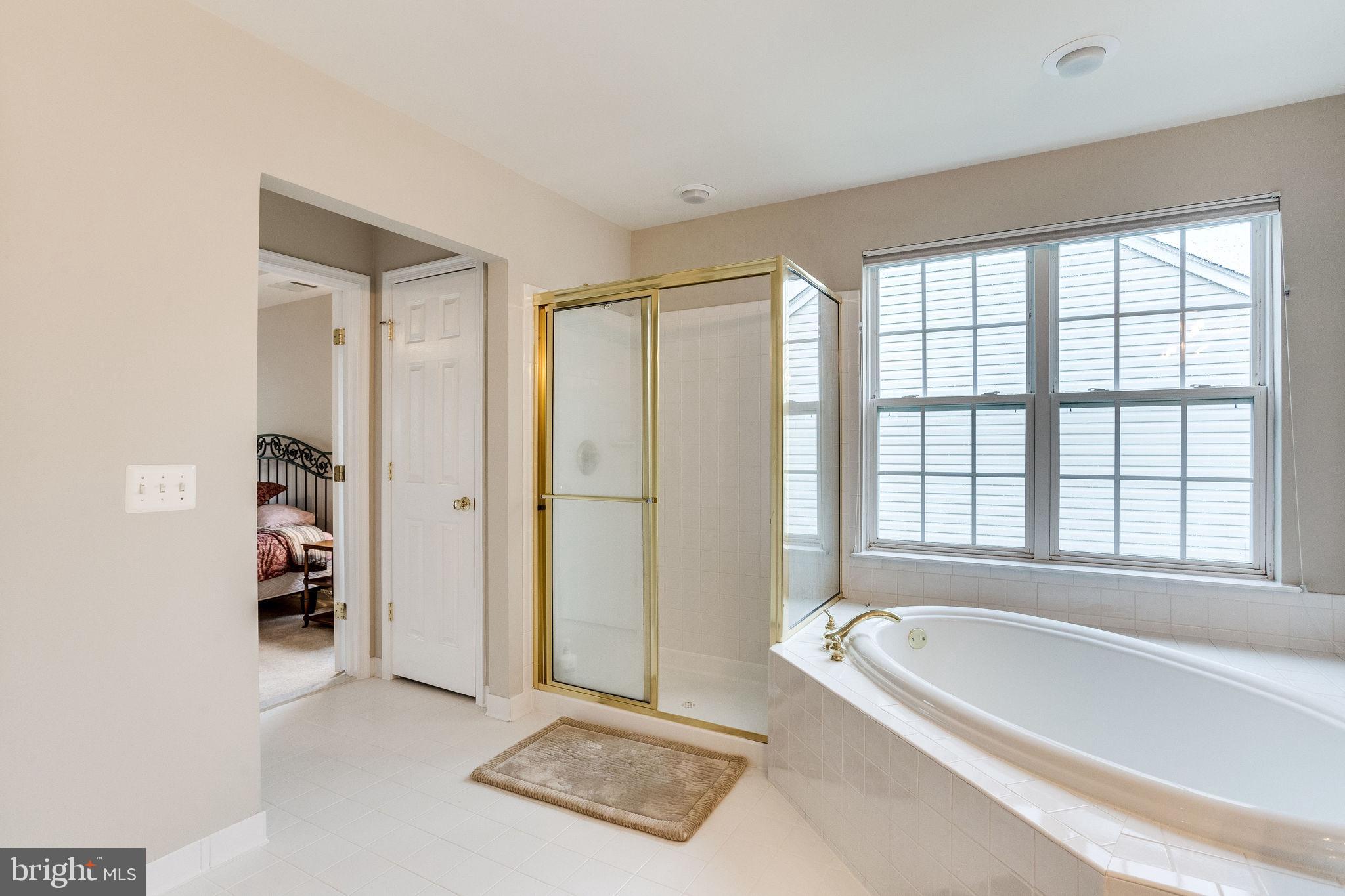 2607 Owens Road Brookeville, MD 20833 - Photo 20 of 37 Master Bath