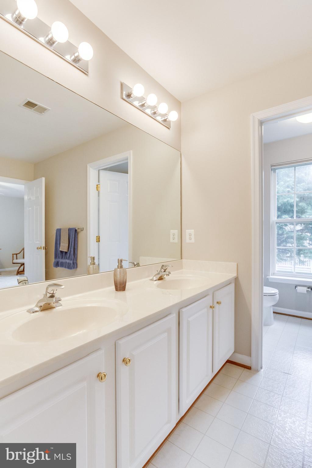 2607 Owens Road Brookeville, MD 20833 - Photo 25 of 37 Bathroom