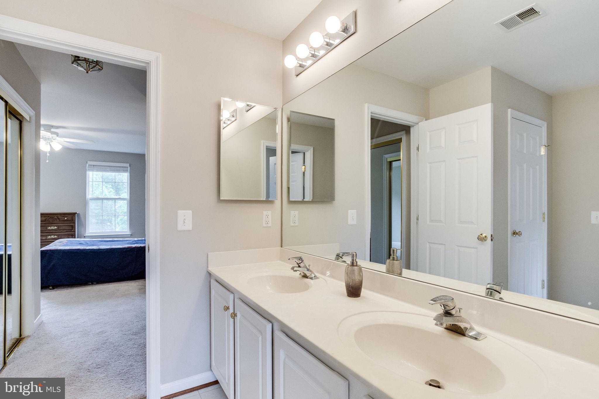 2607 Owens Road Brookeville, MD 20833 - Photo 27 of 37 Bathroom