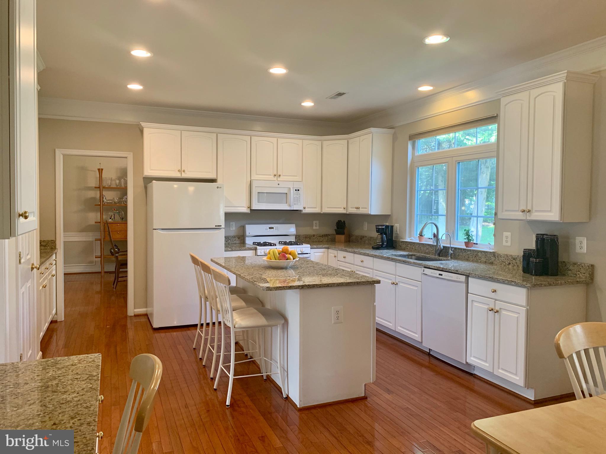 2607 Owens Road Brookeville, MD 20833 - Photo 9 of 37 Gallery Image 9