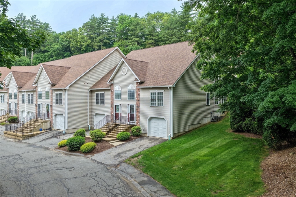 18 Palmer Road, Unit 12 Monson, MA 01057 - Photo 3 of 38