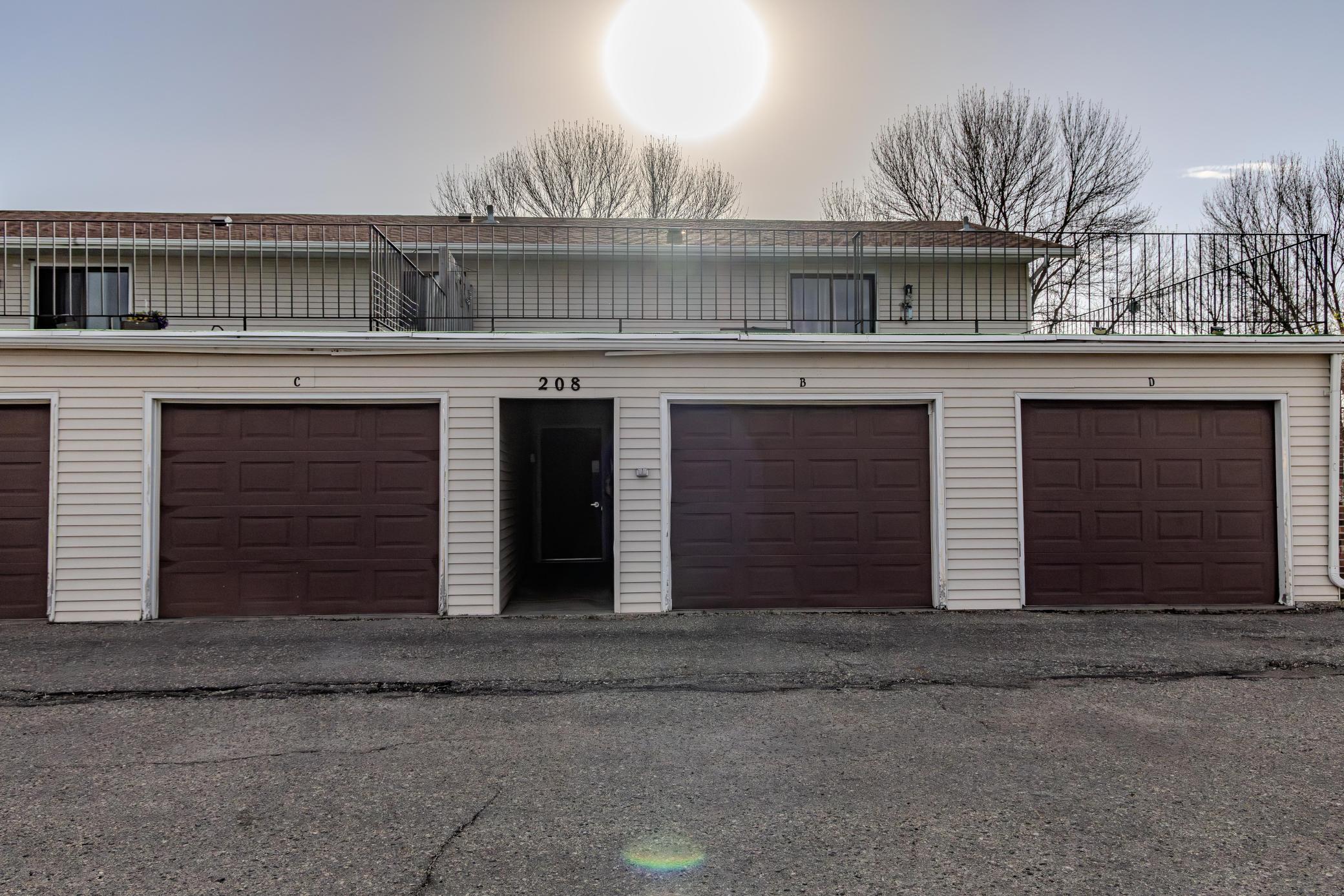 208 5th Street Northwest, Unit B Dilworth, MN 56529 - Photo 2 of 30