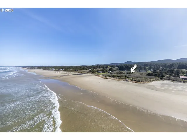 $990,000 | 4059 Highway 101, Yachats, OR 97498