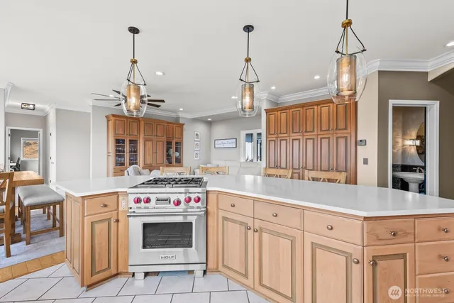 $1,325,000 | 100 Siegmund Place, Yakima, WA 98901