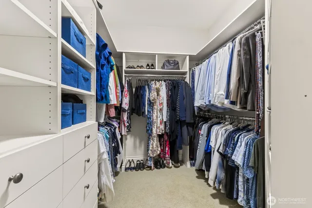 $1,325,000 | 100 Siegmund Place, Yakima, WA 98901