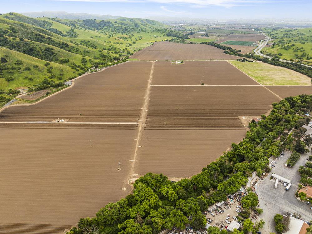 a view of a outdoor space