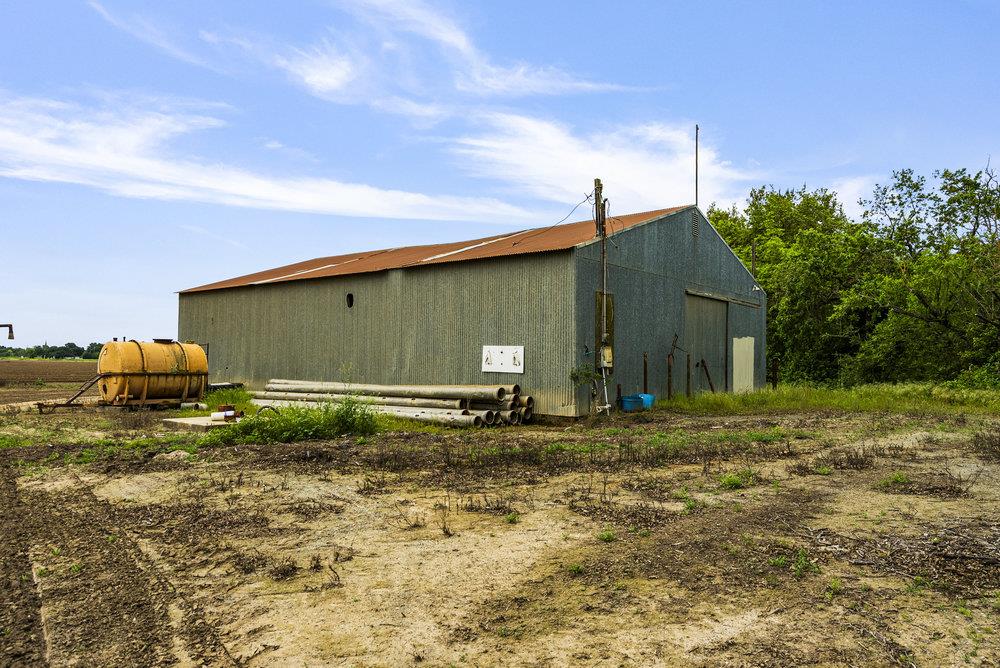0 Dorrance Road Hollister, CA 95023 - Photo 7 of 10 a backyard of a house