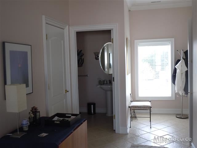 32176 North River Road, Unit 4 Harrison Township, MI 48045 - Photo 11 of 30 31148941-10.JPG
