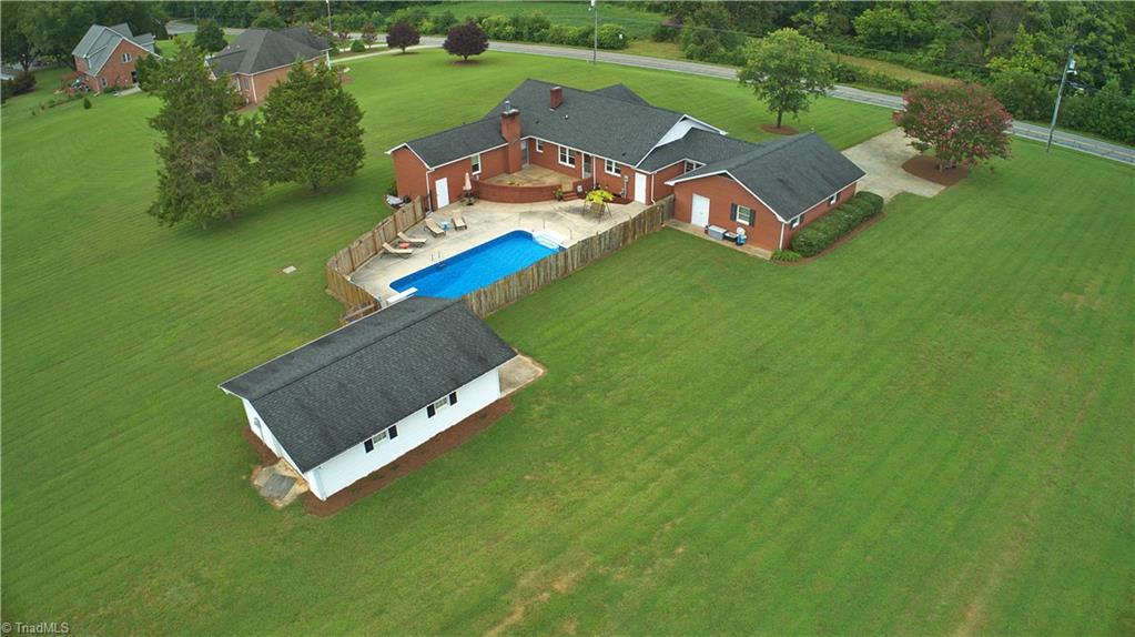3003 Enterprise Road Lexington, NC 27295 - Photo 7 of 34 Gallery Image 7