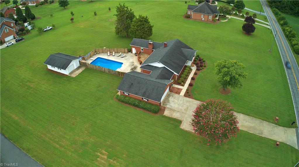 3003 Enterprise Road Lexington, NC 27295 - Photo 8 of 34 Gallery Image 8