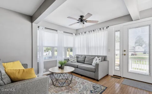 $2,800 | 15 Kozy Lane, Malta, NY 12020