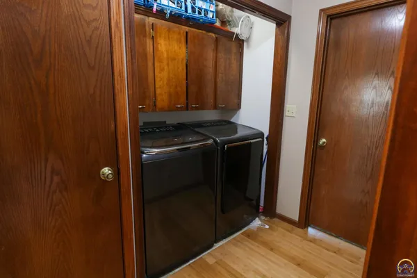 $397,000 | 2101 Canterbury Road, Emporia, KS 66801