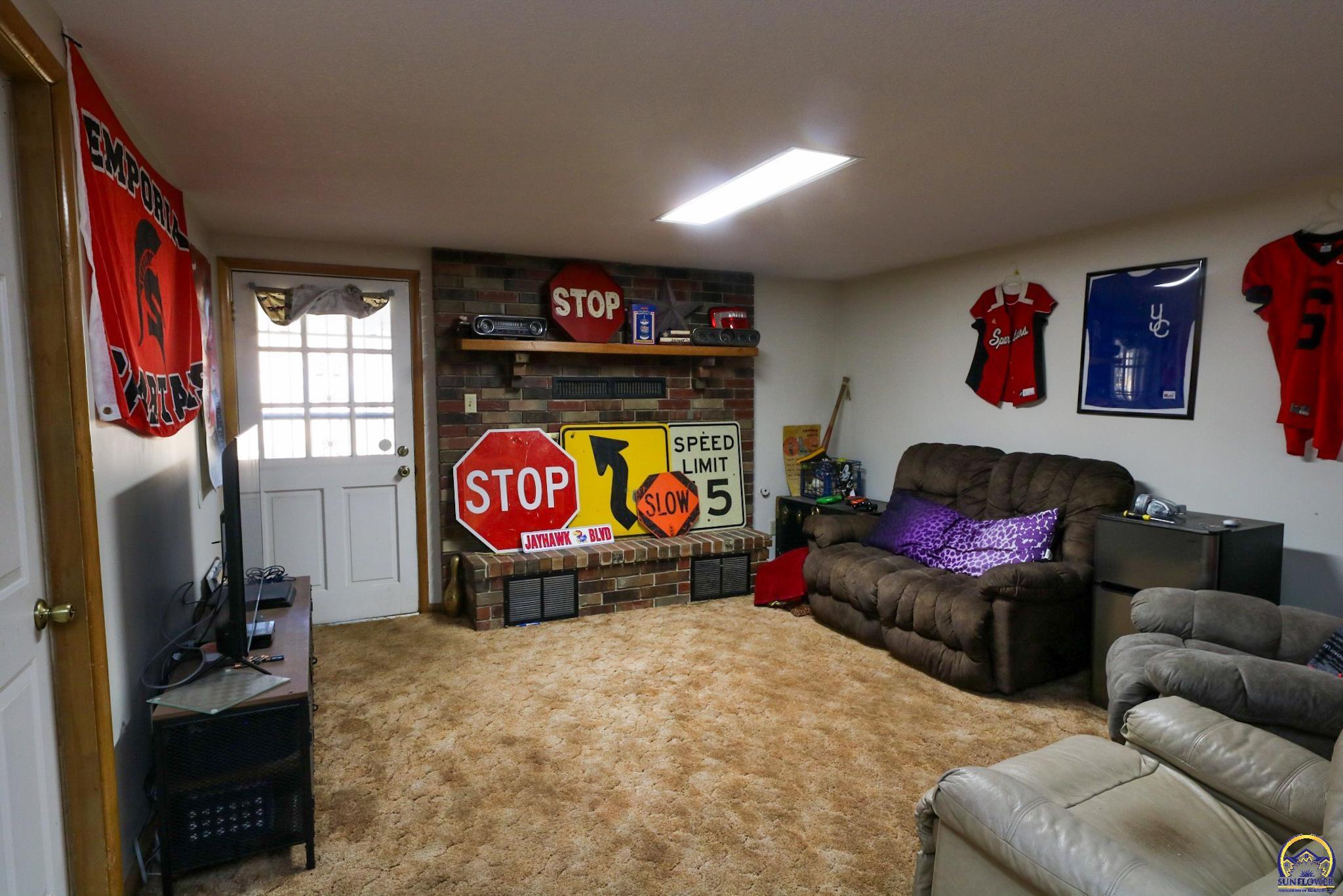 2101 Canterbury Road Emporia, KS 66801 - Photo 49 of 81