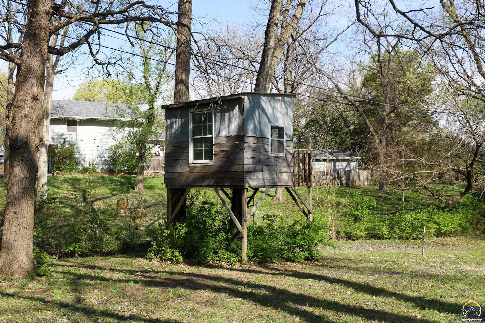 2101 Canterbury Road Emporia, KS 66801 - Photo 73 of 81