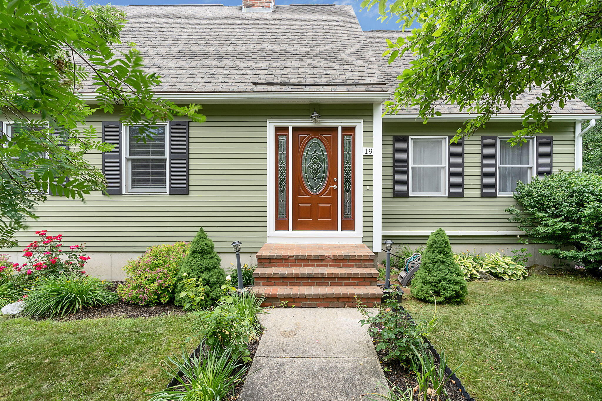 19 Roaring Brook Road Portland, ME 04103 - Photo 1 of 48 7-web-or-mls-19RoaringBrook-46