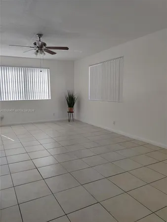 $1,400 | 5930 Northeast 18th Avenue, Unit 301, Fort Lauderdale, FL 33334
