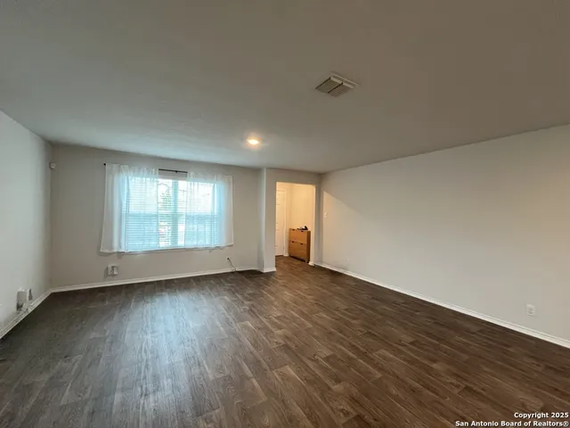 $1,850 | 13759 Red Rock Run, San Antonio, TX 78254