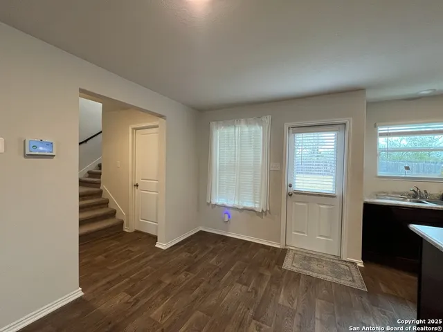 $1,850 | 13759 Red Rock Run, San Antonio, TX 78254