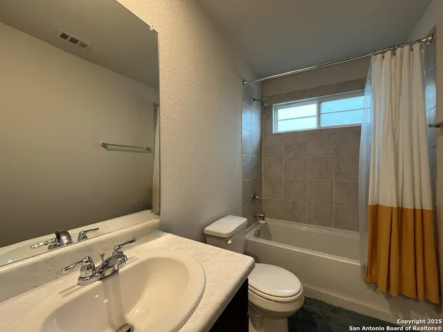 $1,850 | 13759 Red Rock Run, San Antonio, TX 78254