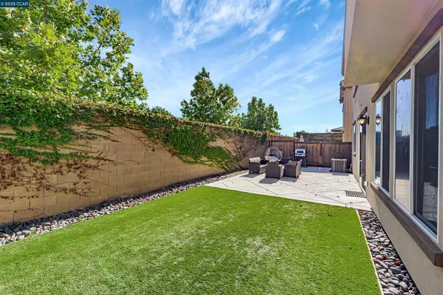 $835,000 | 158 Wooley Creek Way, Brentwood, CA 94513