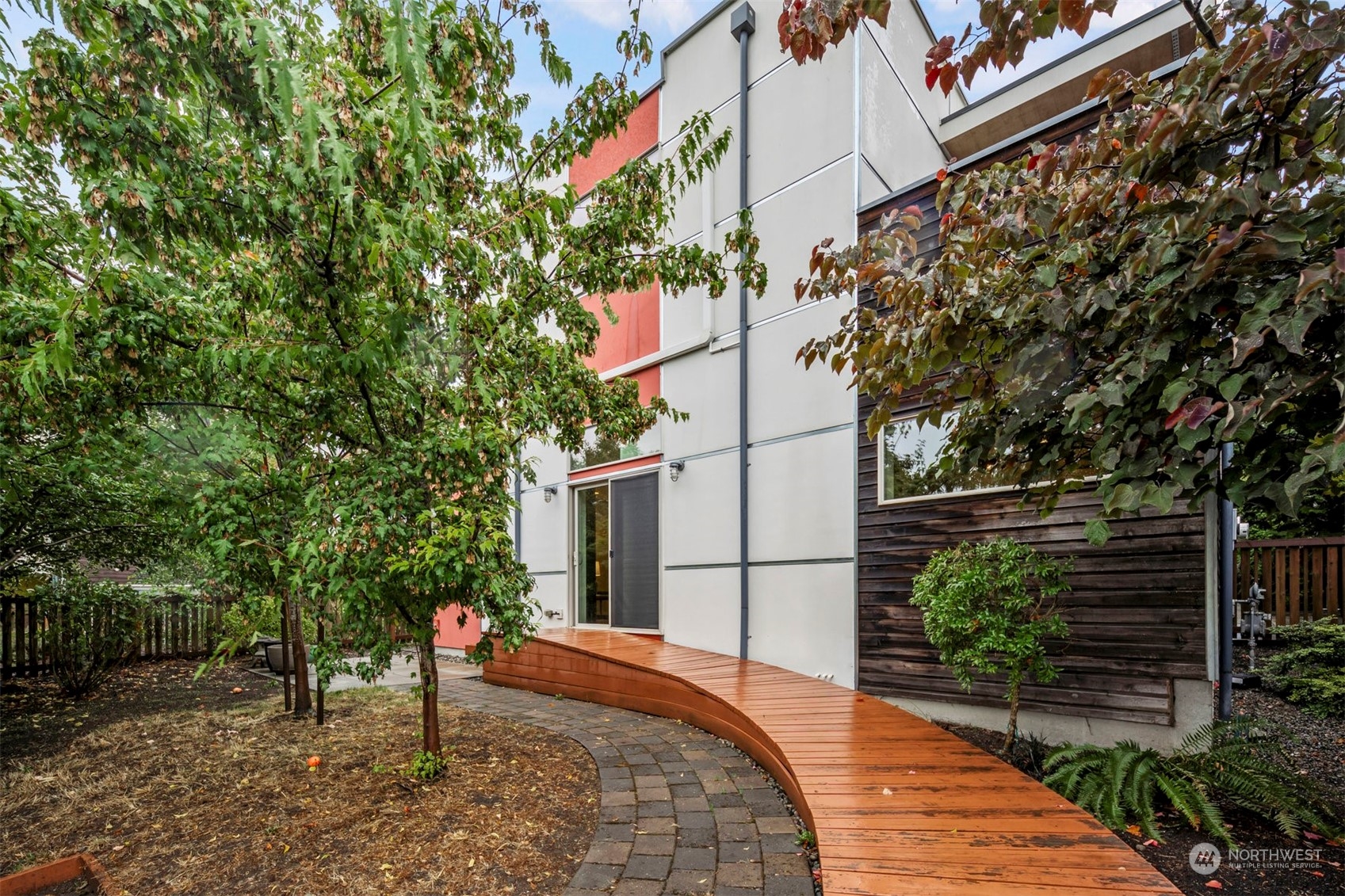 4513 Renton Avenue South Seattle, WA 98108 - Photo 32 of 40
