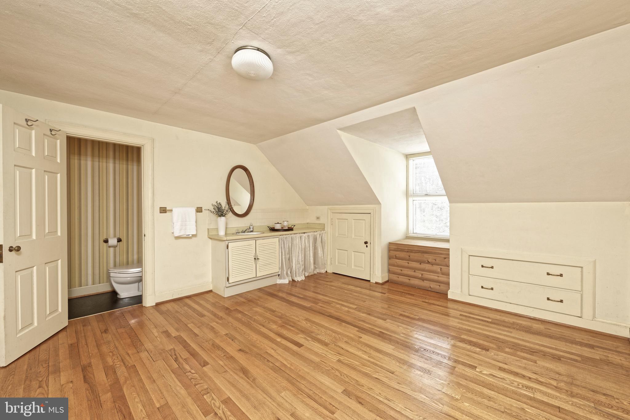 32843 Mt Weather Road Bluemont, VA 20135 - Photo 23 of 42 Guest bedroom #2 on the upper level has a sink