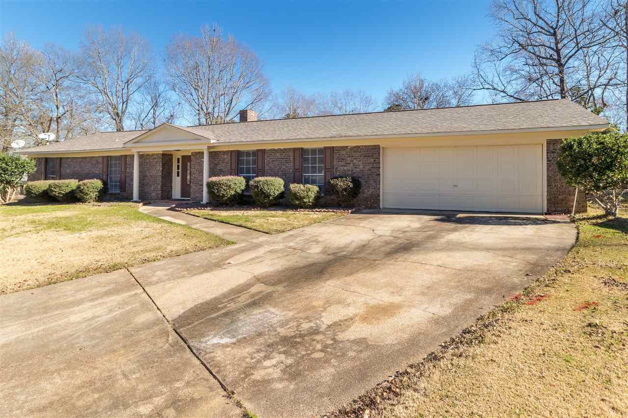 607 Hampton Cove Clinton, MS 39056 - Photo 3 of 26 Photo 3
