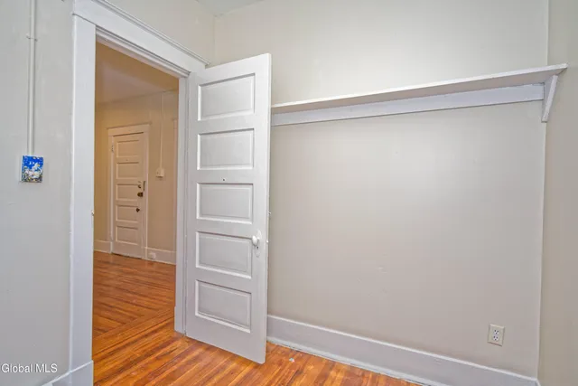 $300,000 | 7 Wilbur Street, Albany, NY 12202