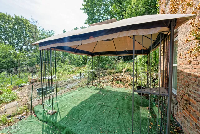 $300,000 | 7 Wilbur Street, Albany, NY 12202