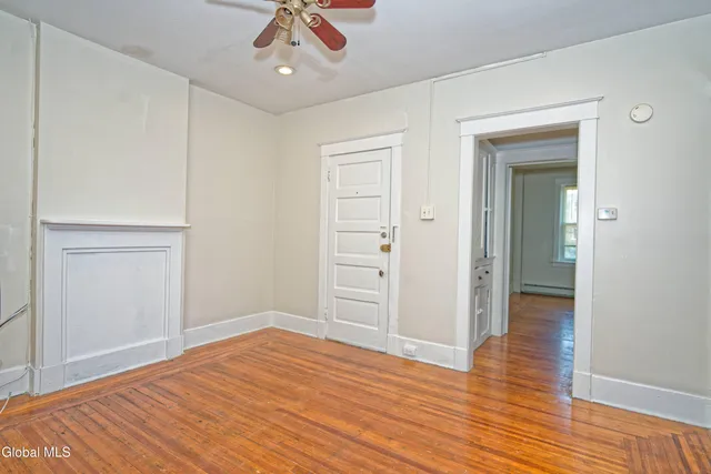 $300,000 | 7 Wilbur Street, Albany, NY 12202