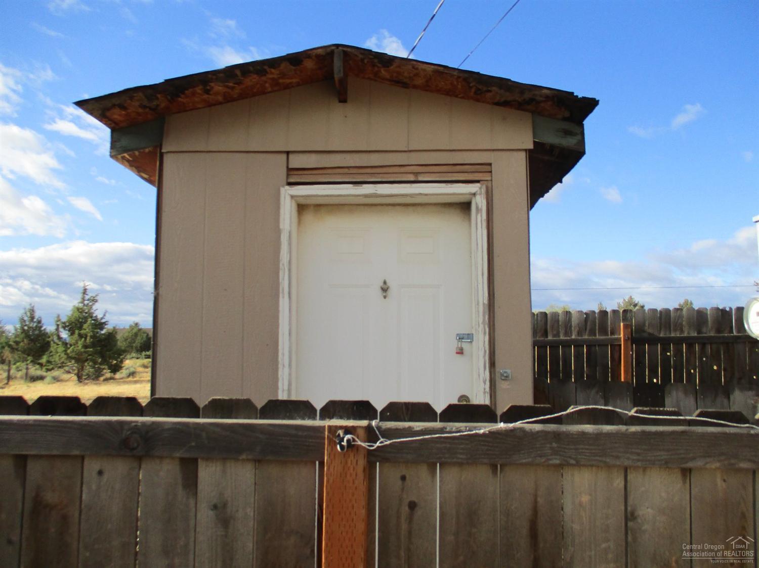 7460 Southwest Sand Ridge Road Terrebonne, OR 97760 - Photo 12 of 15 Additional Photo