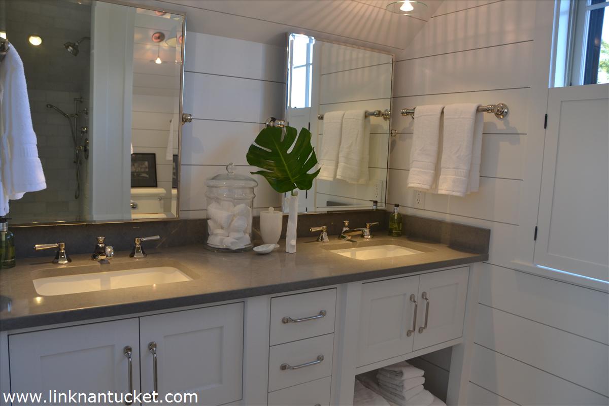 52 Hummock Pond Road Nantucket, MA 02554 - Photo 16 of 27 Gallery Image 16